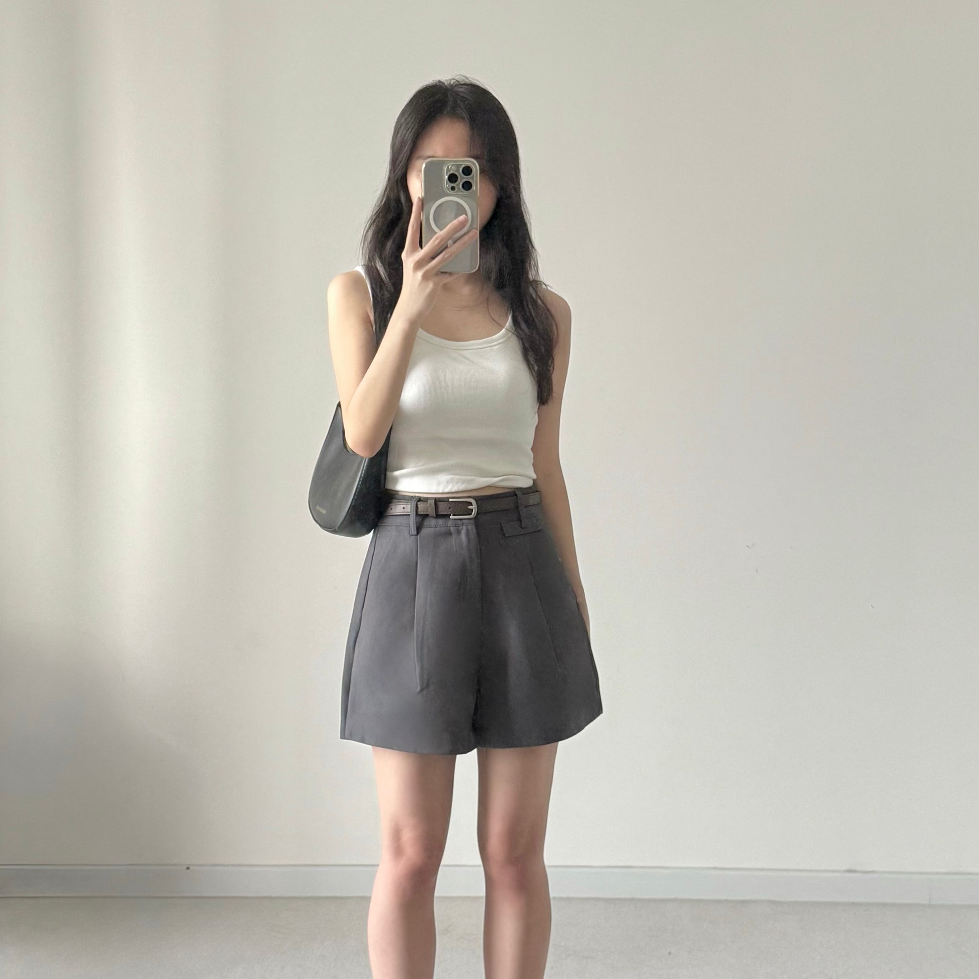 AUG25141 A字腰带西装短裤 A-Line Belted Suit Shorts