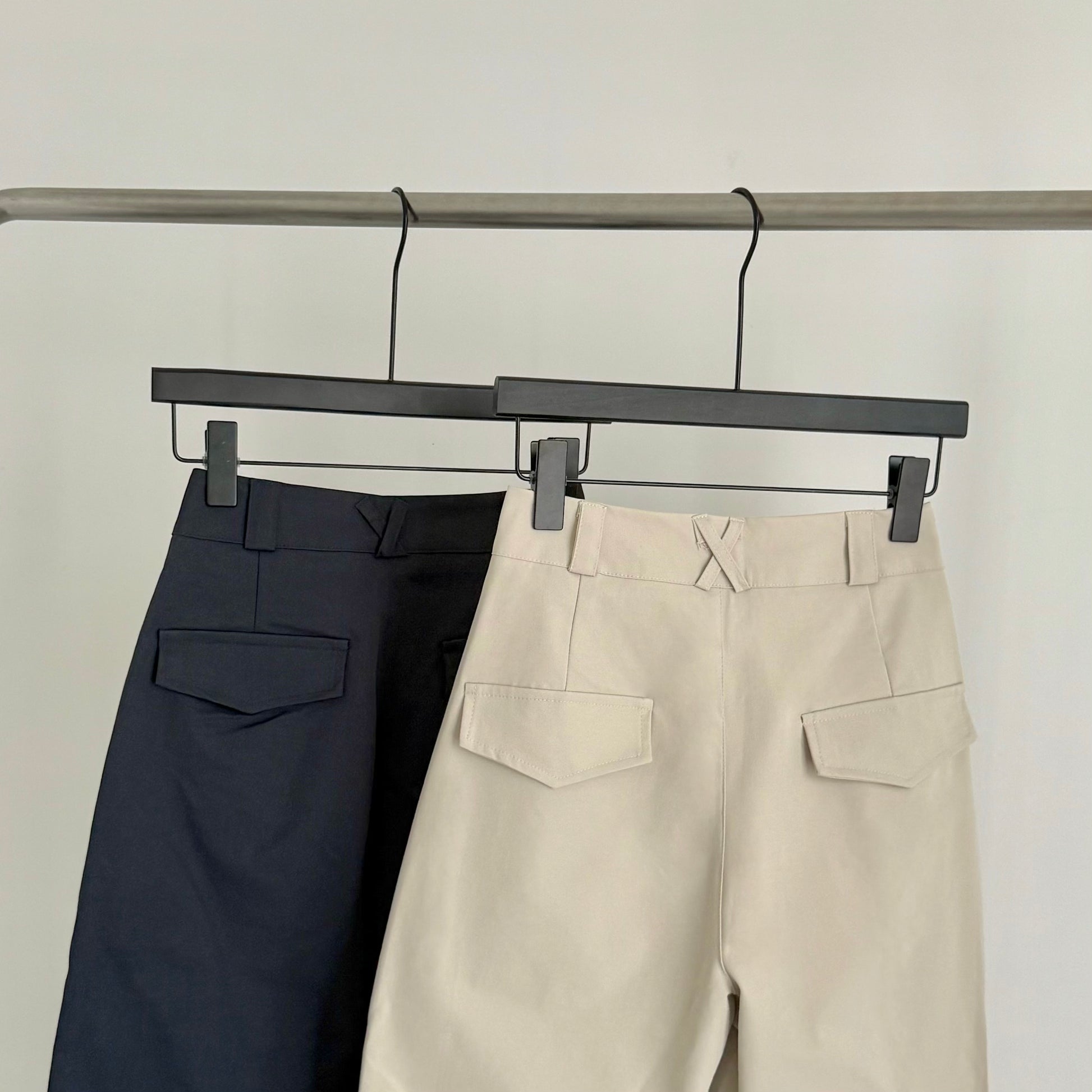AUG25144 低调质感高腰直筒休闲裤 High-Waisted Straight Leg Casual Pants