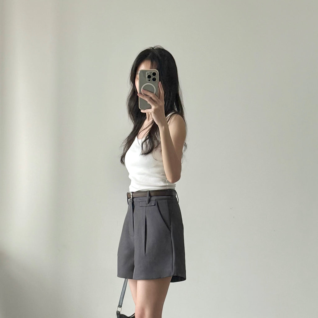 AUG25141 A字腰带西装短裤 A-Line Belted Suit Shorts