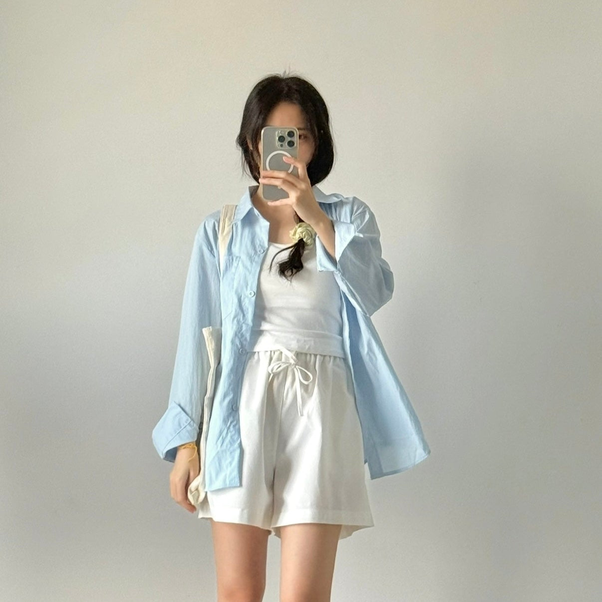 Women‘s Loose Long-Sleeved Shirt浅蓝色显白宽松长袖防晒衬衫 (JUL2506)