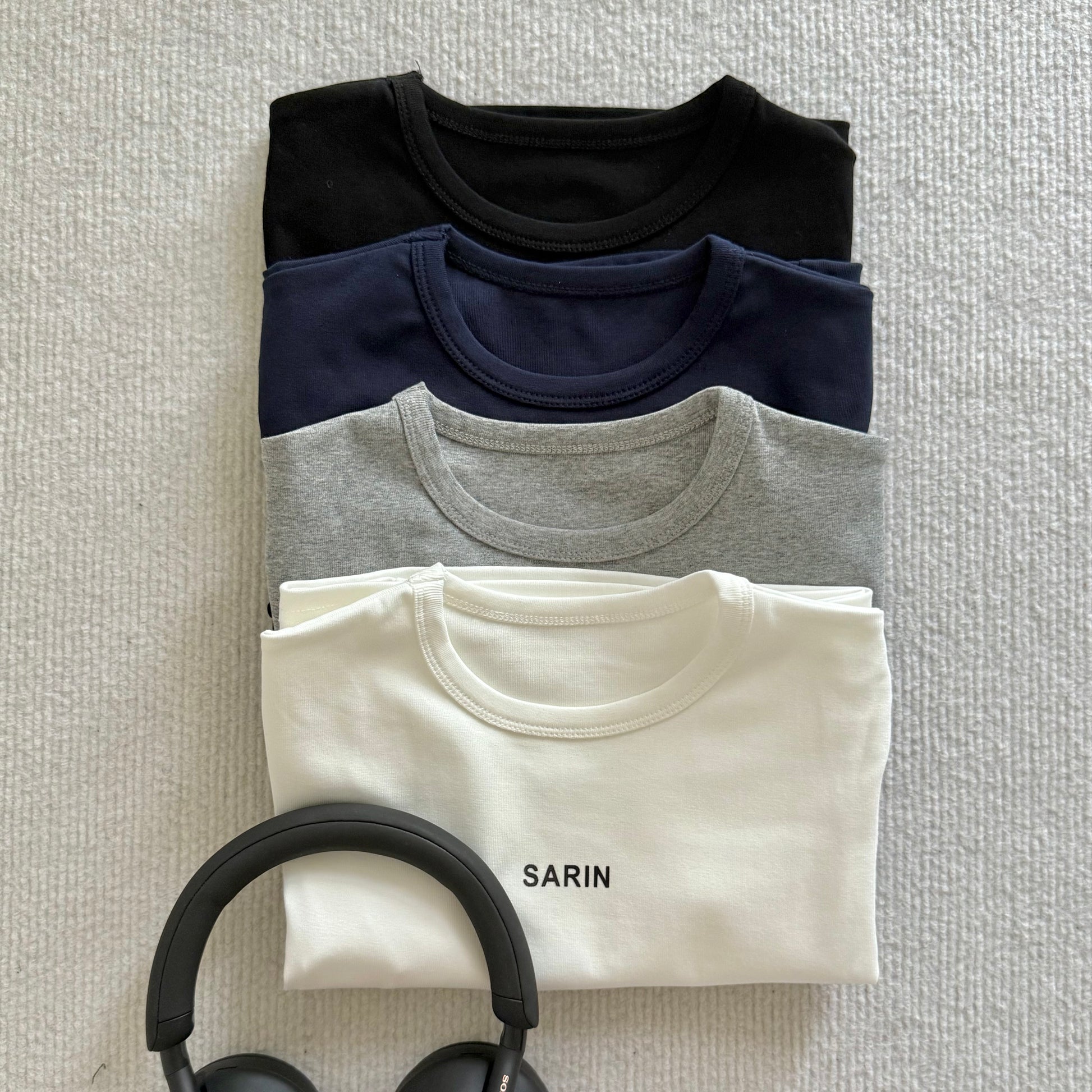 AUG25121 韩系圆领字母T Slim Fit Round Neck Letter Tee